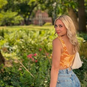 Woman’s tank cropped top